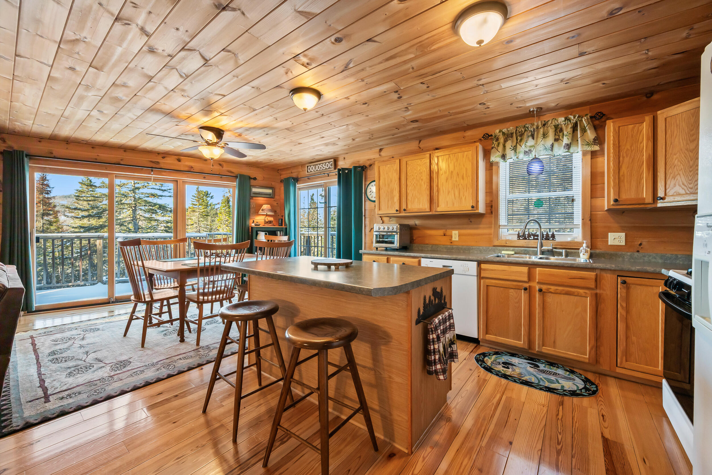 49 Field Way Property Photo 13