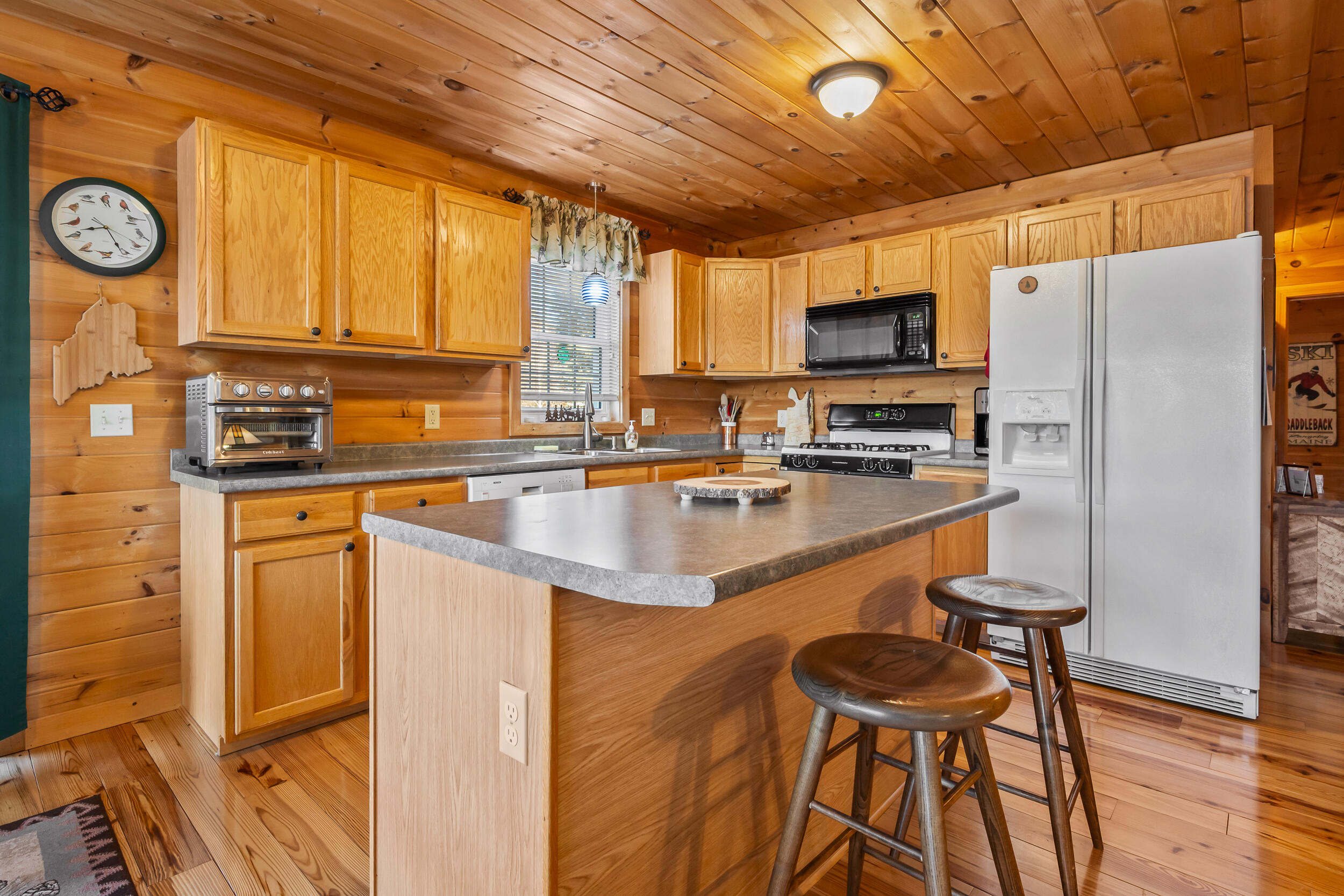 49 Field Way Property Photo 14
