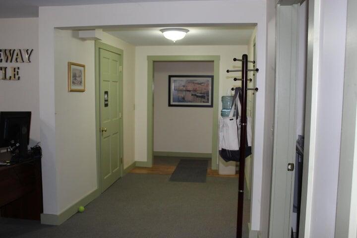 230 Searsport Avenue Property Photo 8