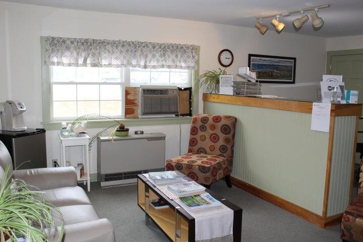 230 Searsport Avenue Property Photo 9