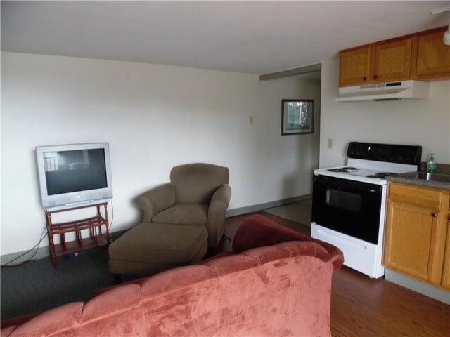 230 Searsport Avenue Property Photo 31