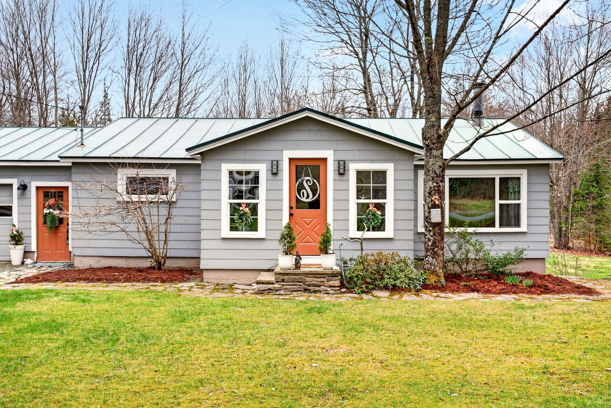 235 Swan Lake Avenue Property Photo 4