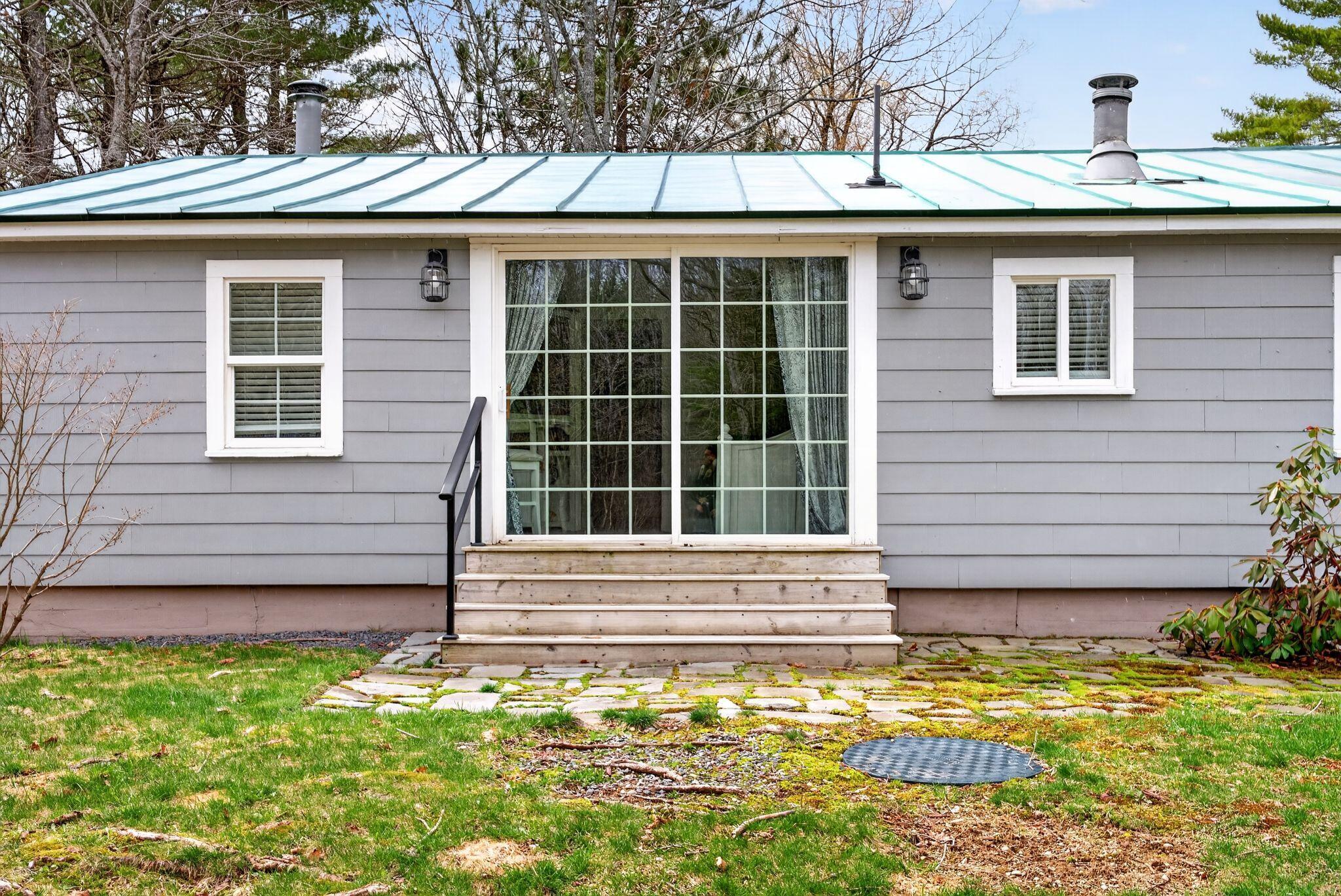 235 Swan Lake Avenue Property Photo 6