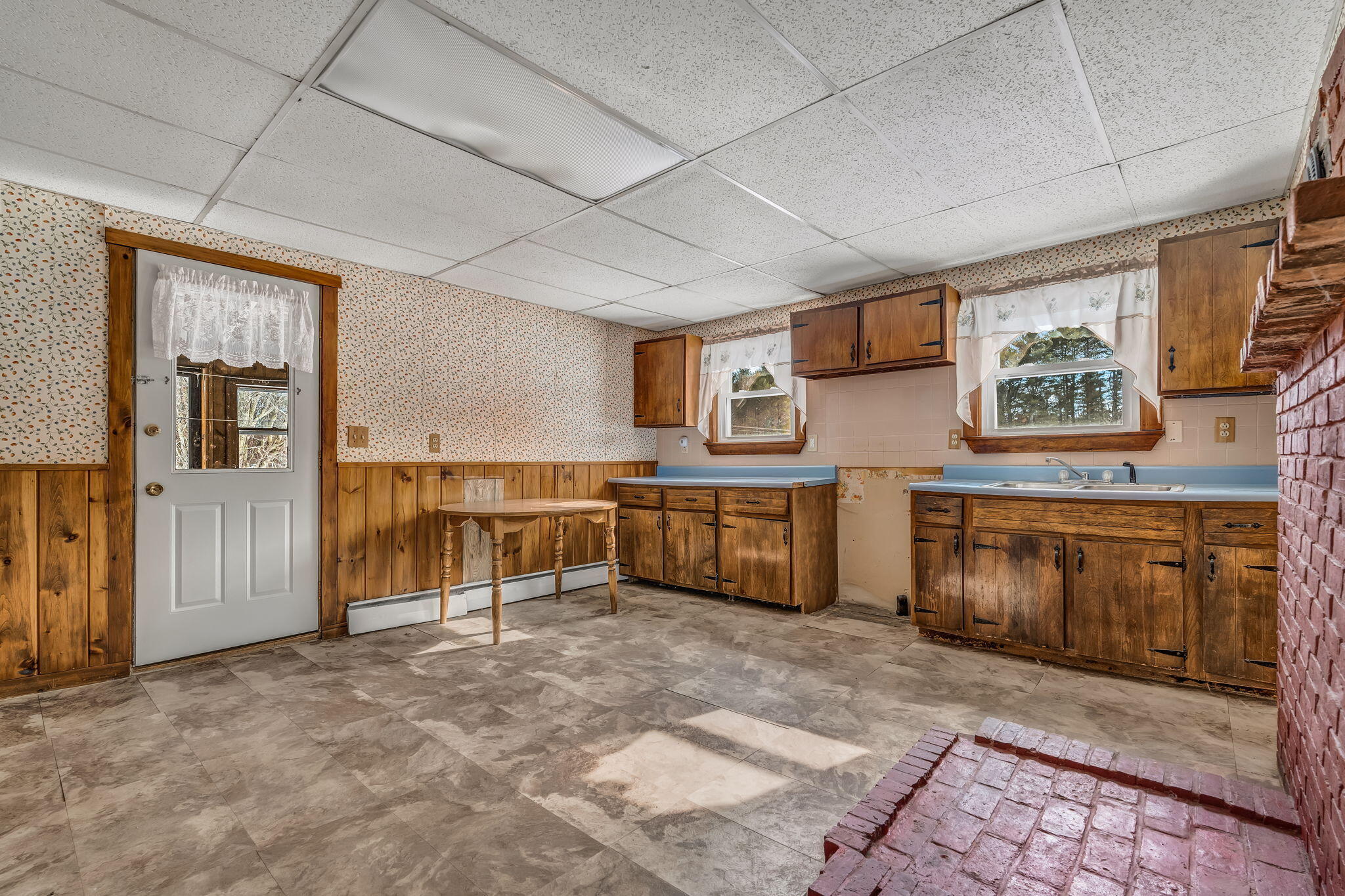 139 Gould Road Property Photo 6
