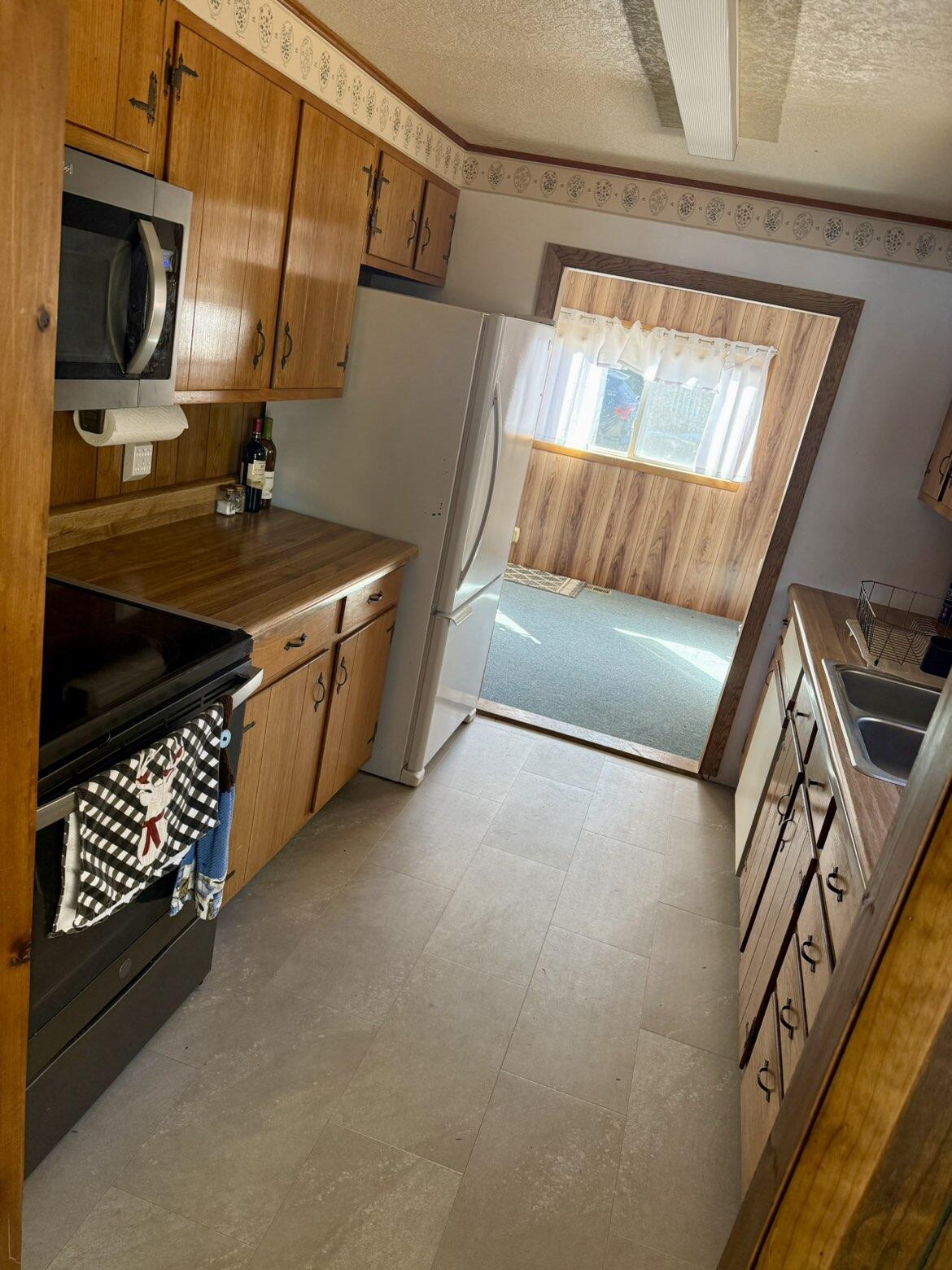 36 Lamb Farm Road Property Photo 5