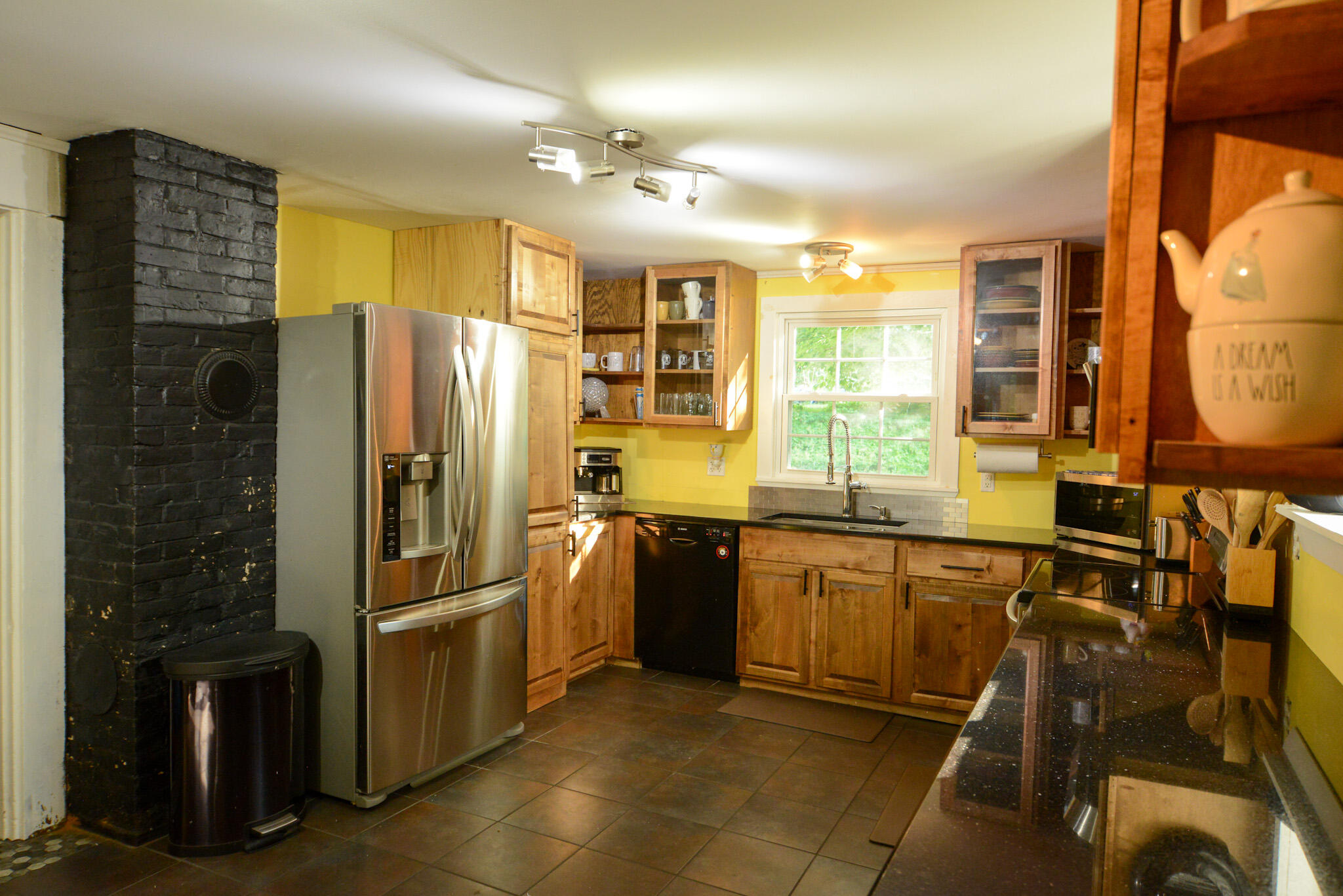 24 High Street Property Photo 11