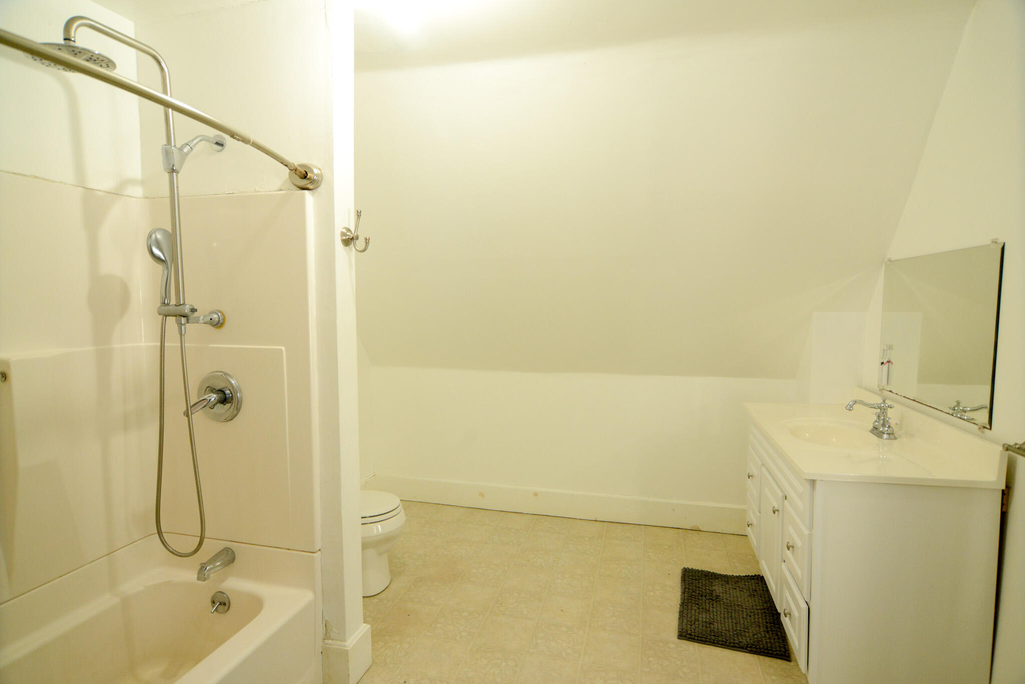 24 High Street Property Photo 25