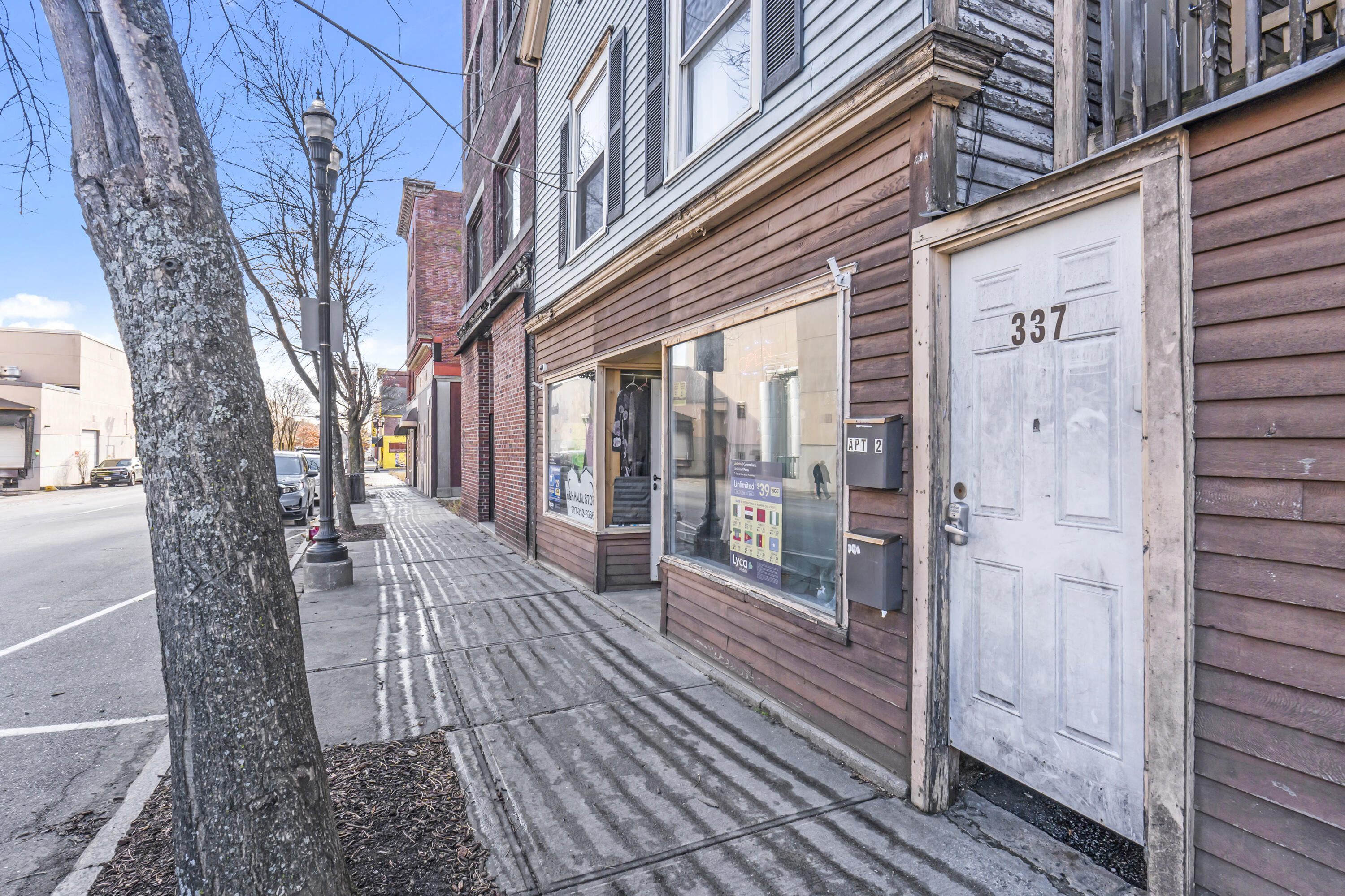 337 Lisbon Street Property Photo 6