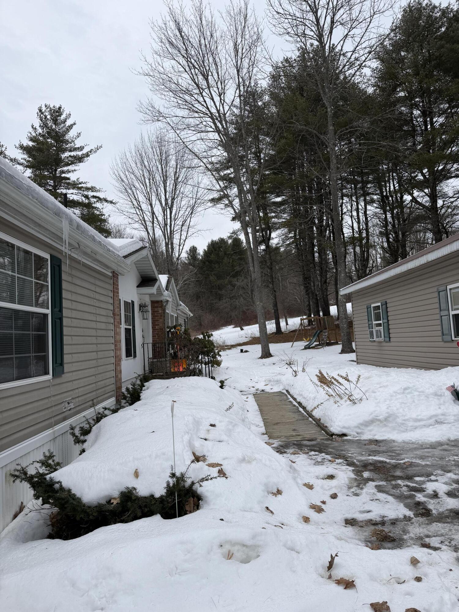 32 Pound Hill Road Property Photo 2