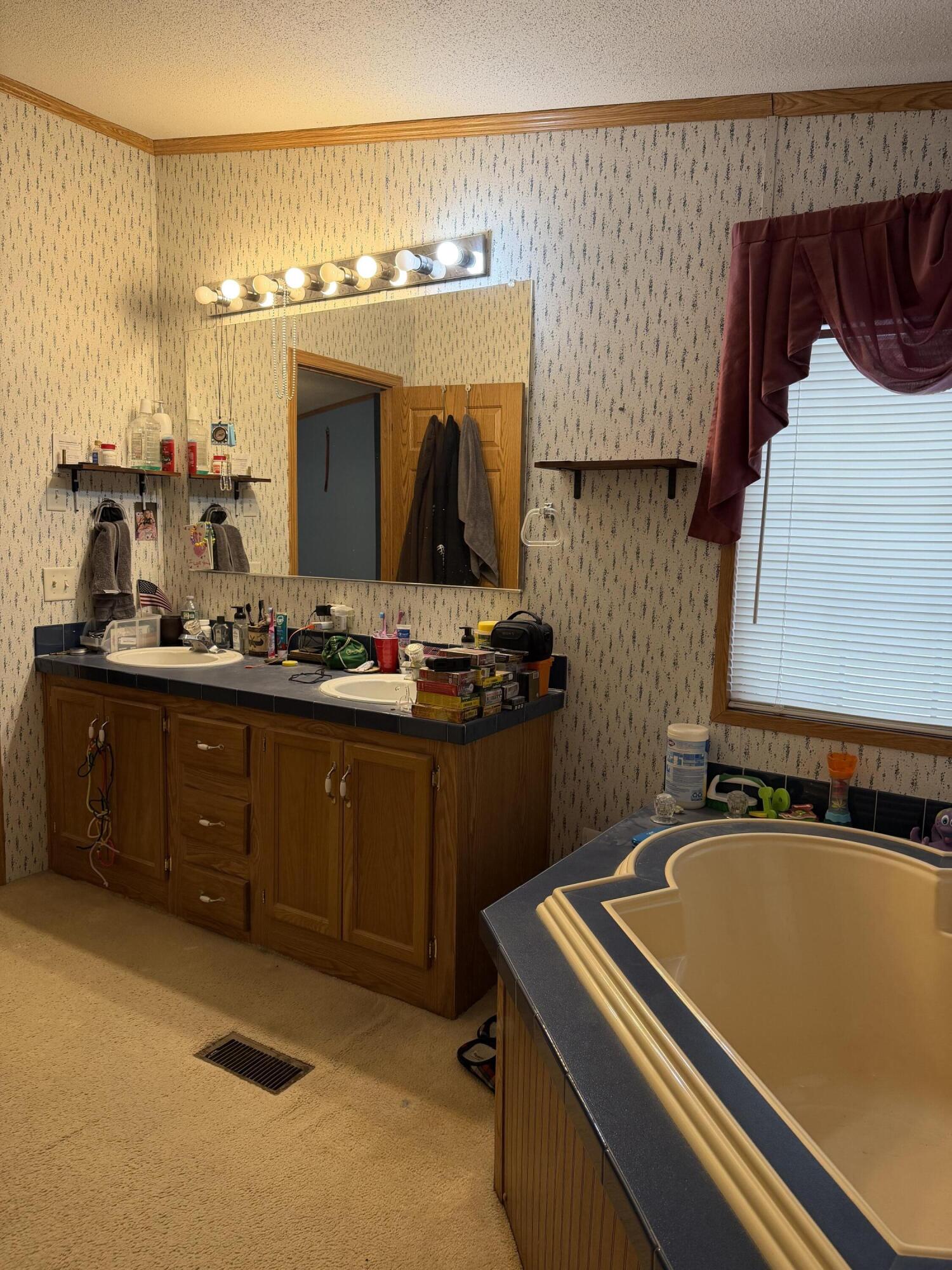 32 Pound Hill Road Property Photo 31