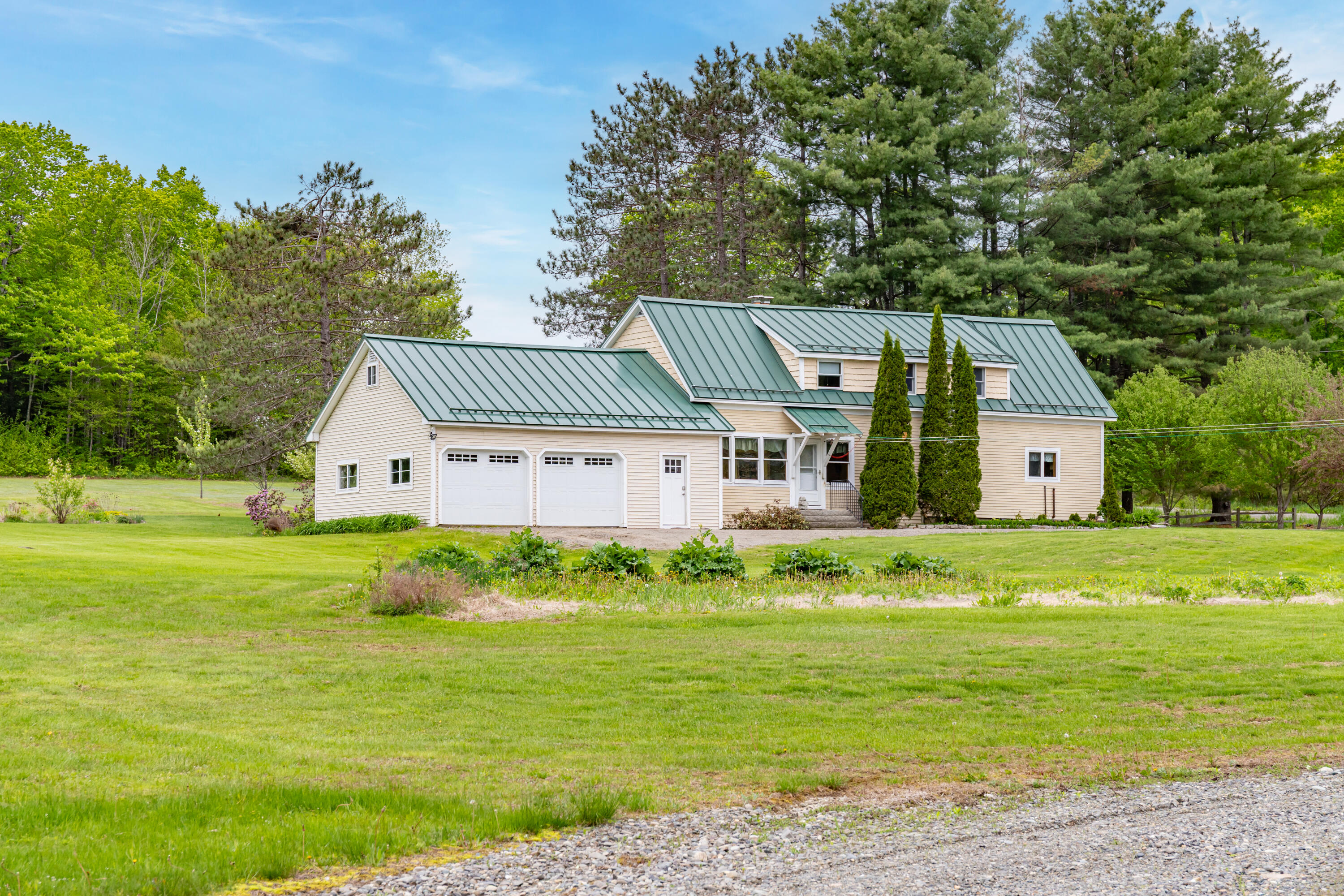 303 Williams Road Property Photo 1