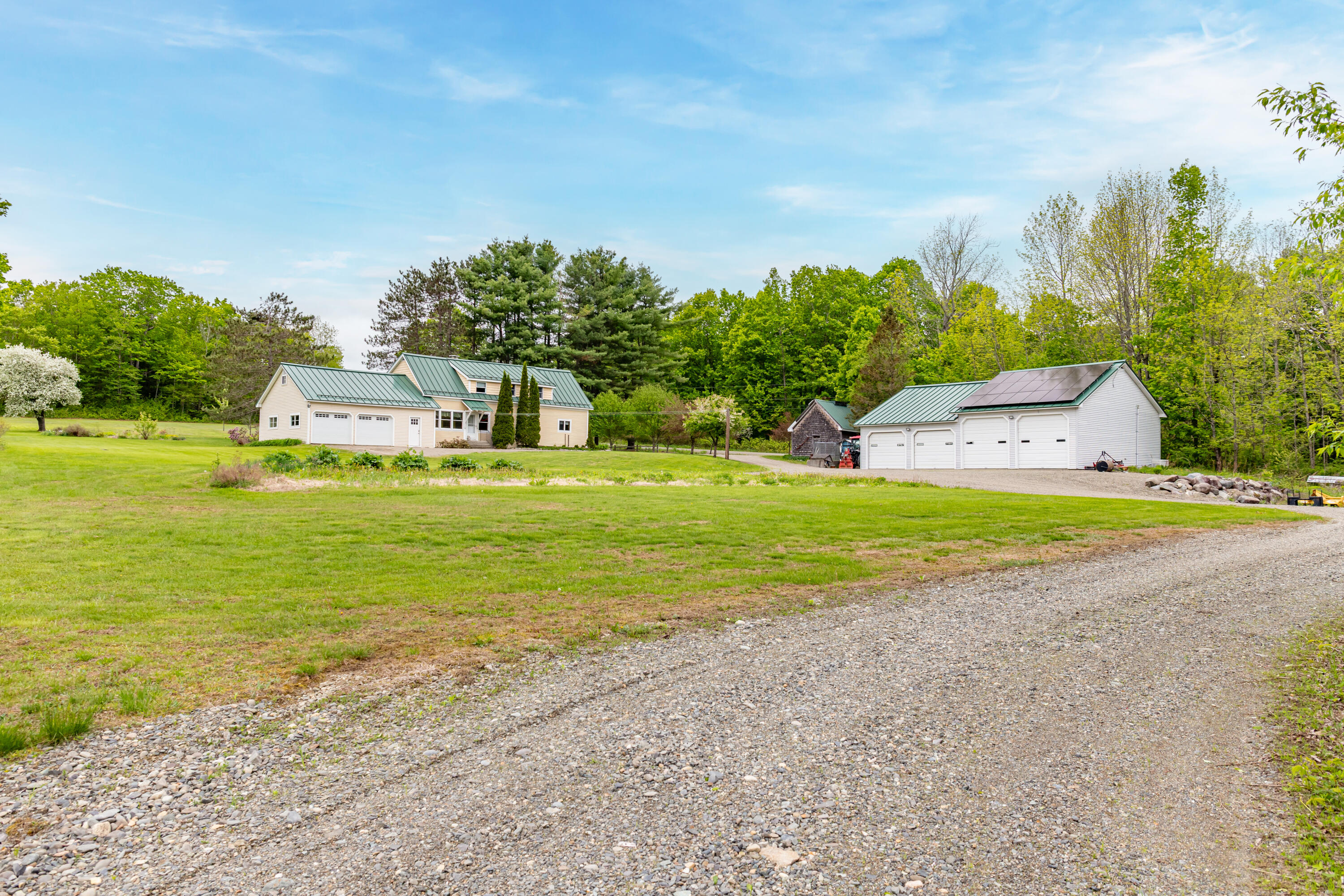 303 Williams Road Property Photo 2
