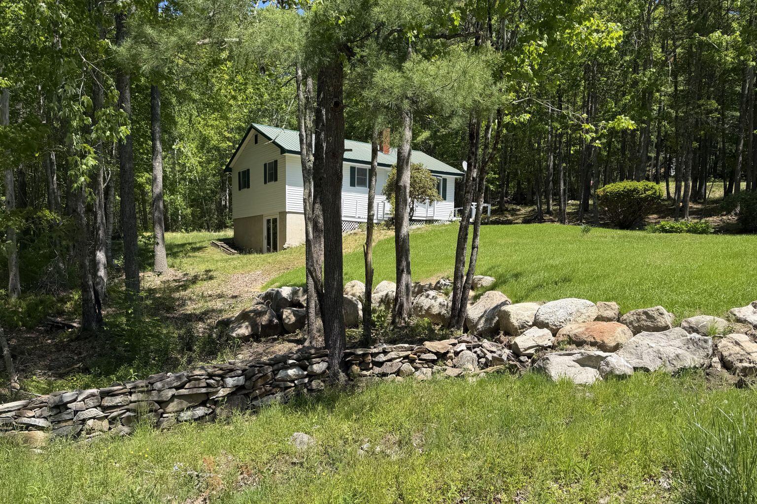 16 Evergreen Estates Road Property Photo 1