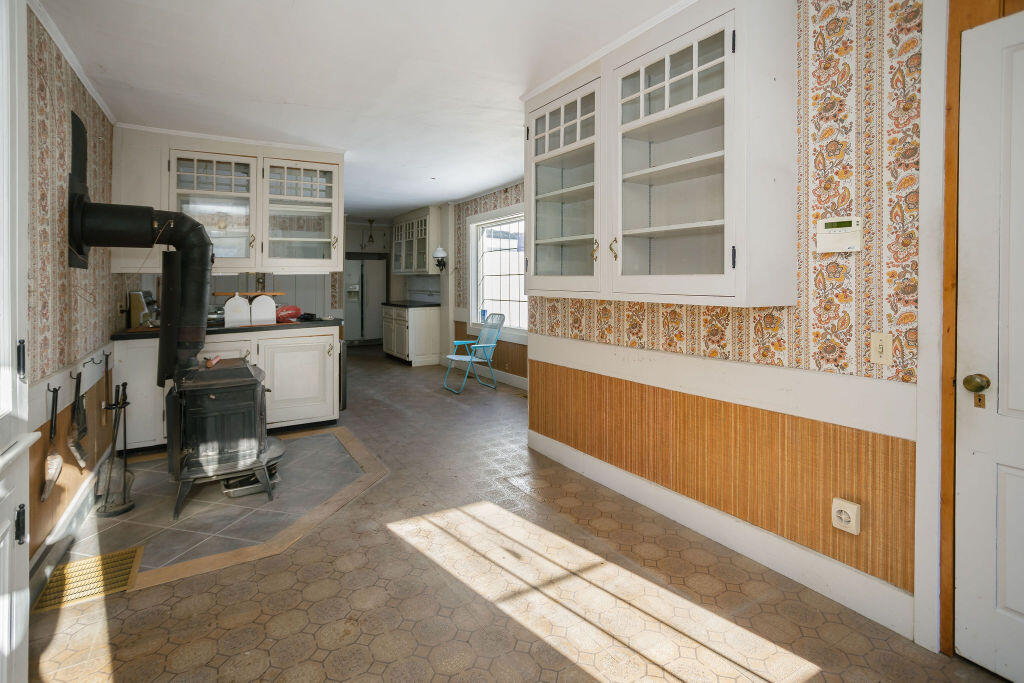 449 Holley Road Property Photo 13