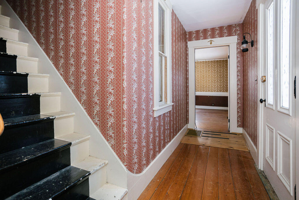 449 Holley Road Property Photo 28
