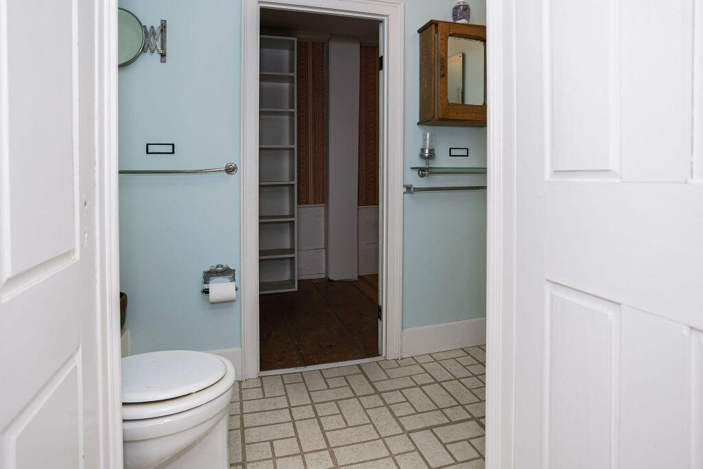 449 Holley Road Property Photo 34