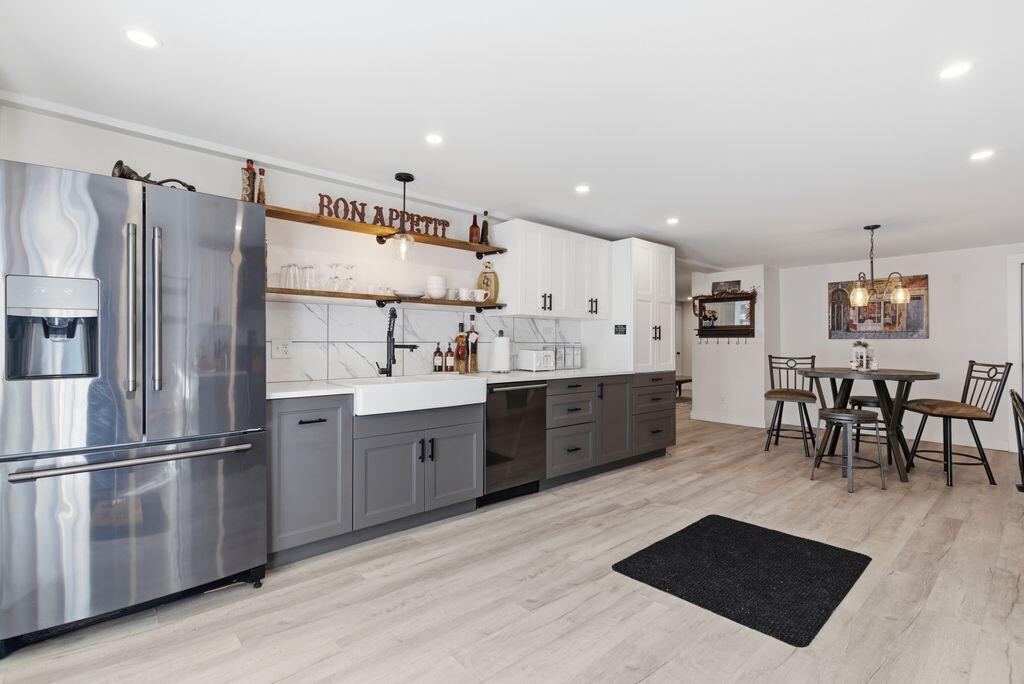 675 Sabattus Street Property Photo 29