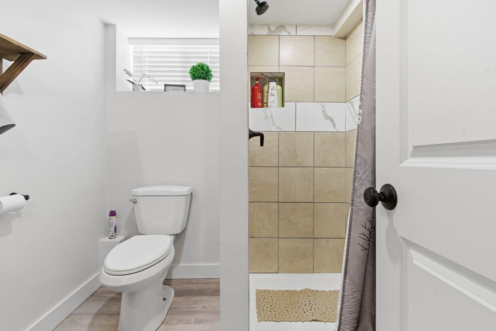 675 Sabattus Street Property Photo 38
