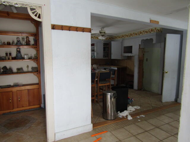 73 Kinderhook Street Property Photo 2
