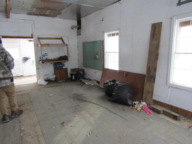 73 Kinderhook Street Property Photo 31
