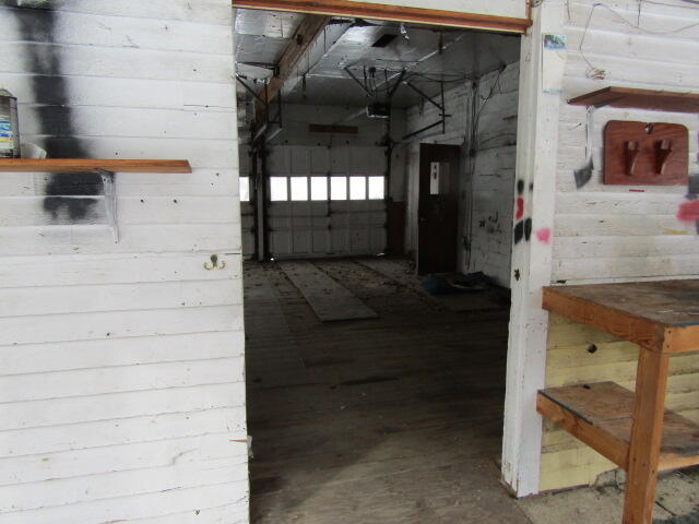 73 Kinderhook Street Property Photo 34