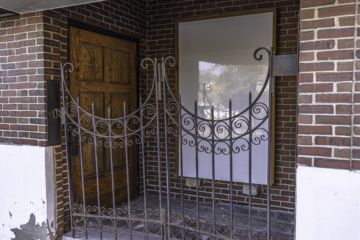 123-127 Franklin Street Property Photo 25