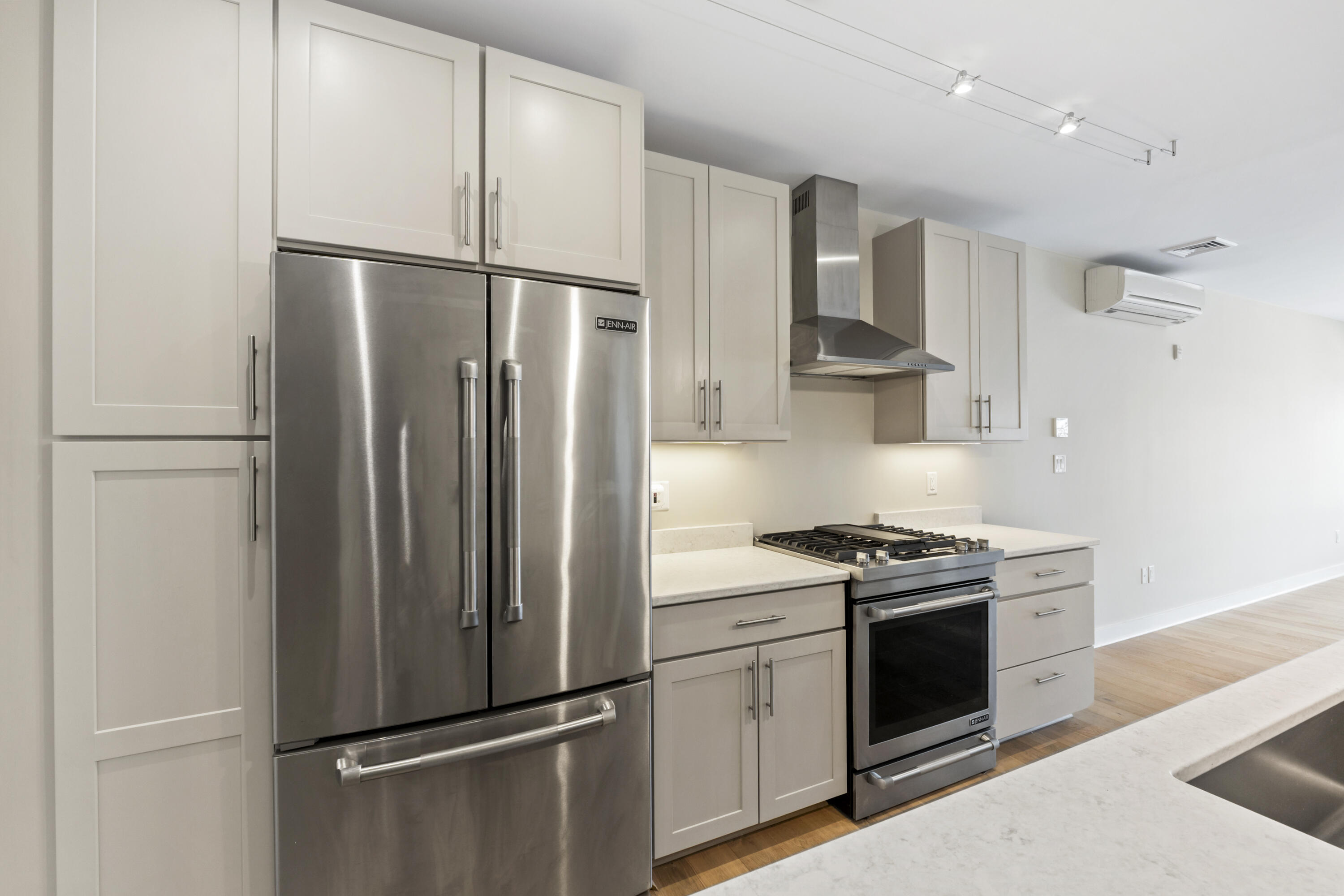 62 India Street 203 Property Photo 5