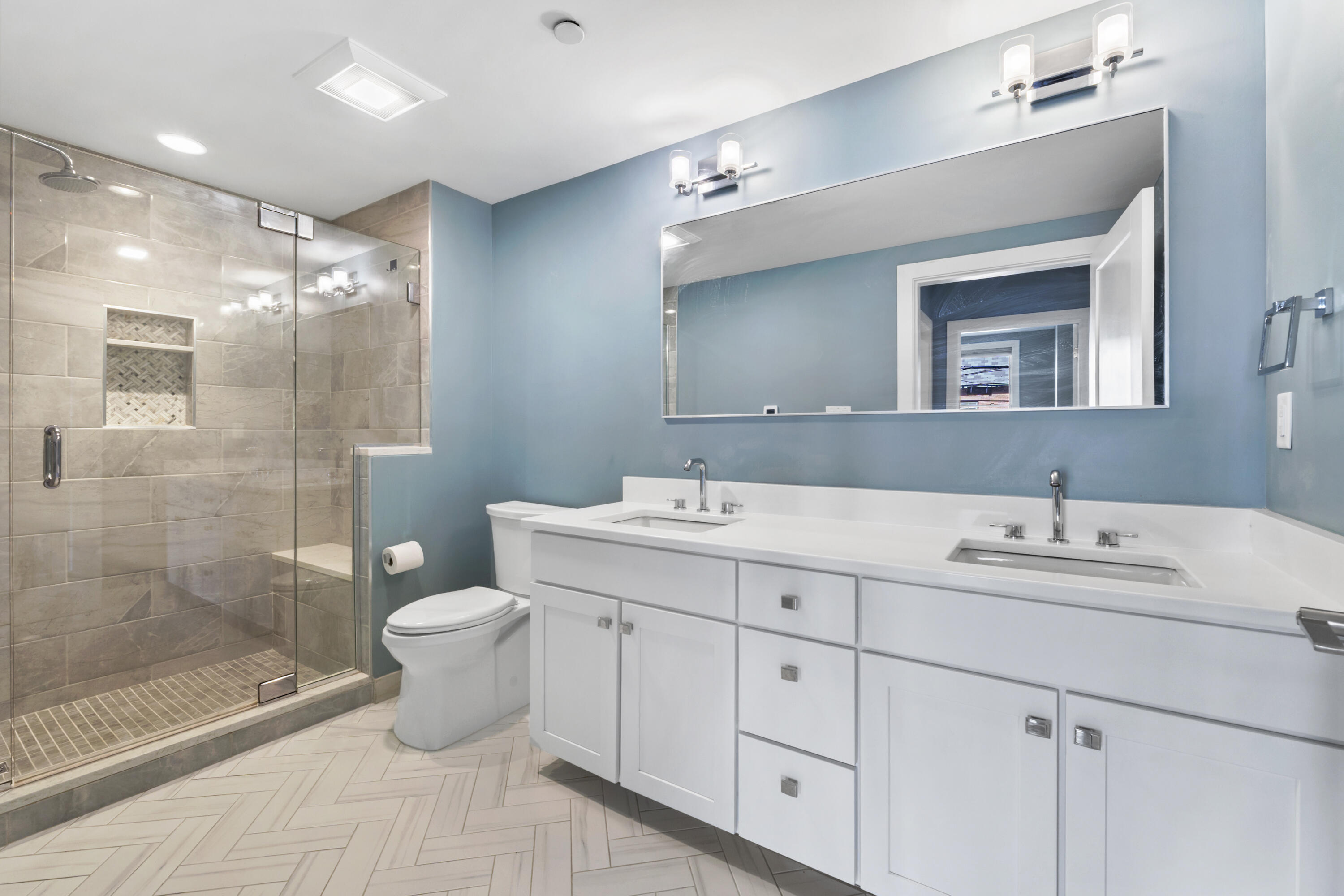 62 India Street 203 Property Photo 21