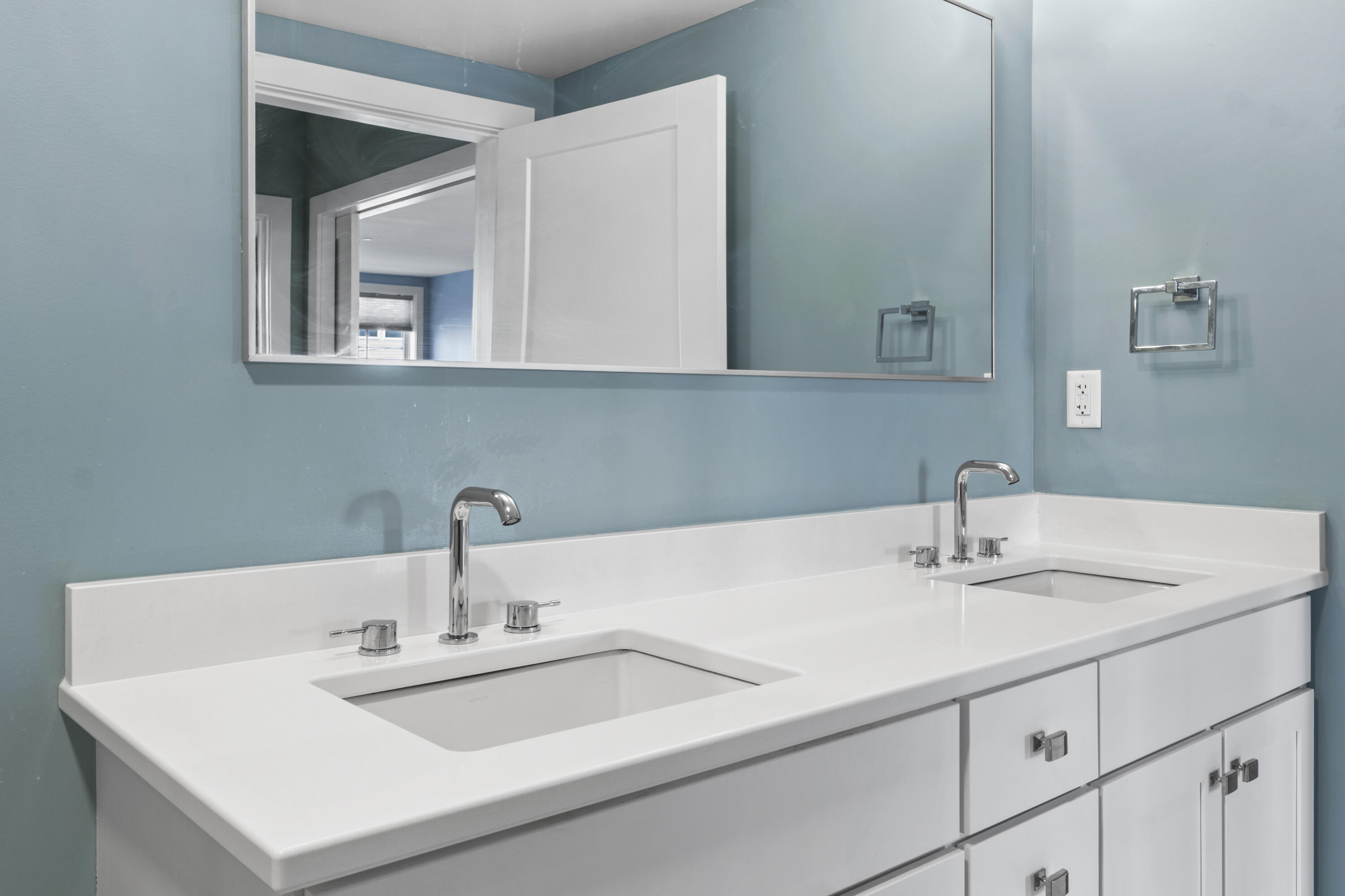 62 India Street 203 Property Photo 24