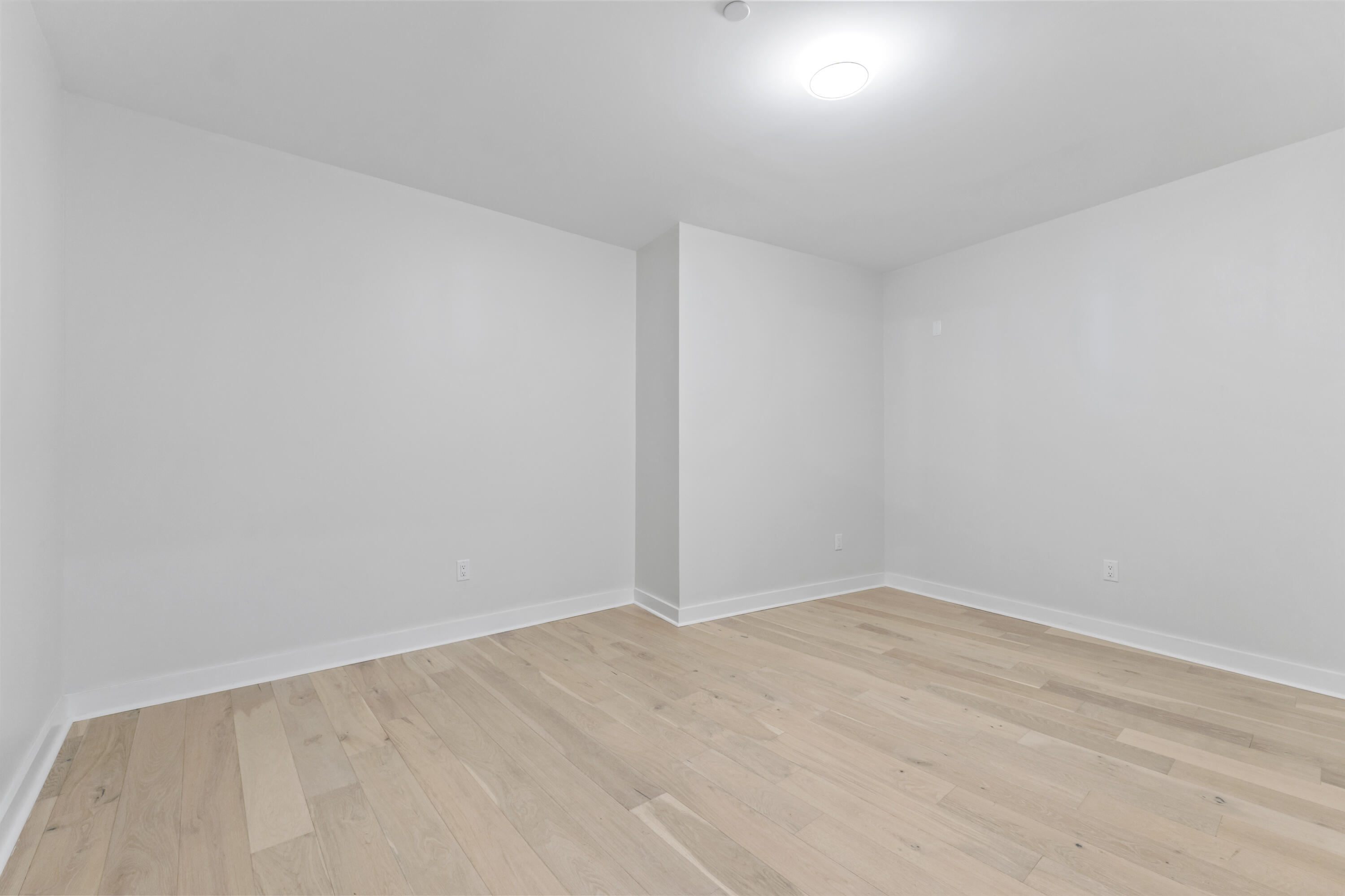 62 India Street 203 Property Photo 29