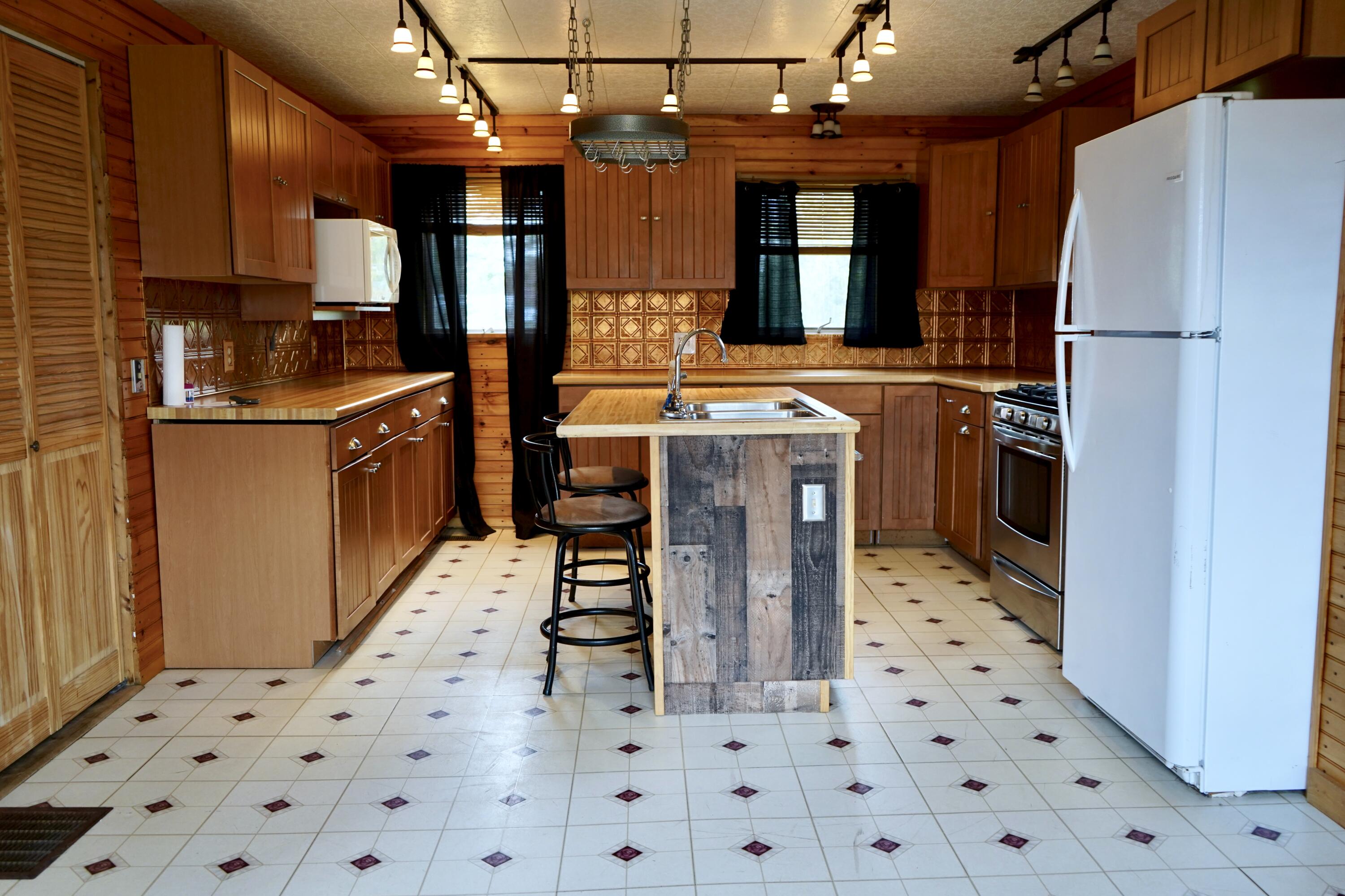 69 Smithfield Road Property Photo 4
