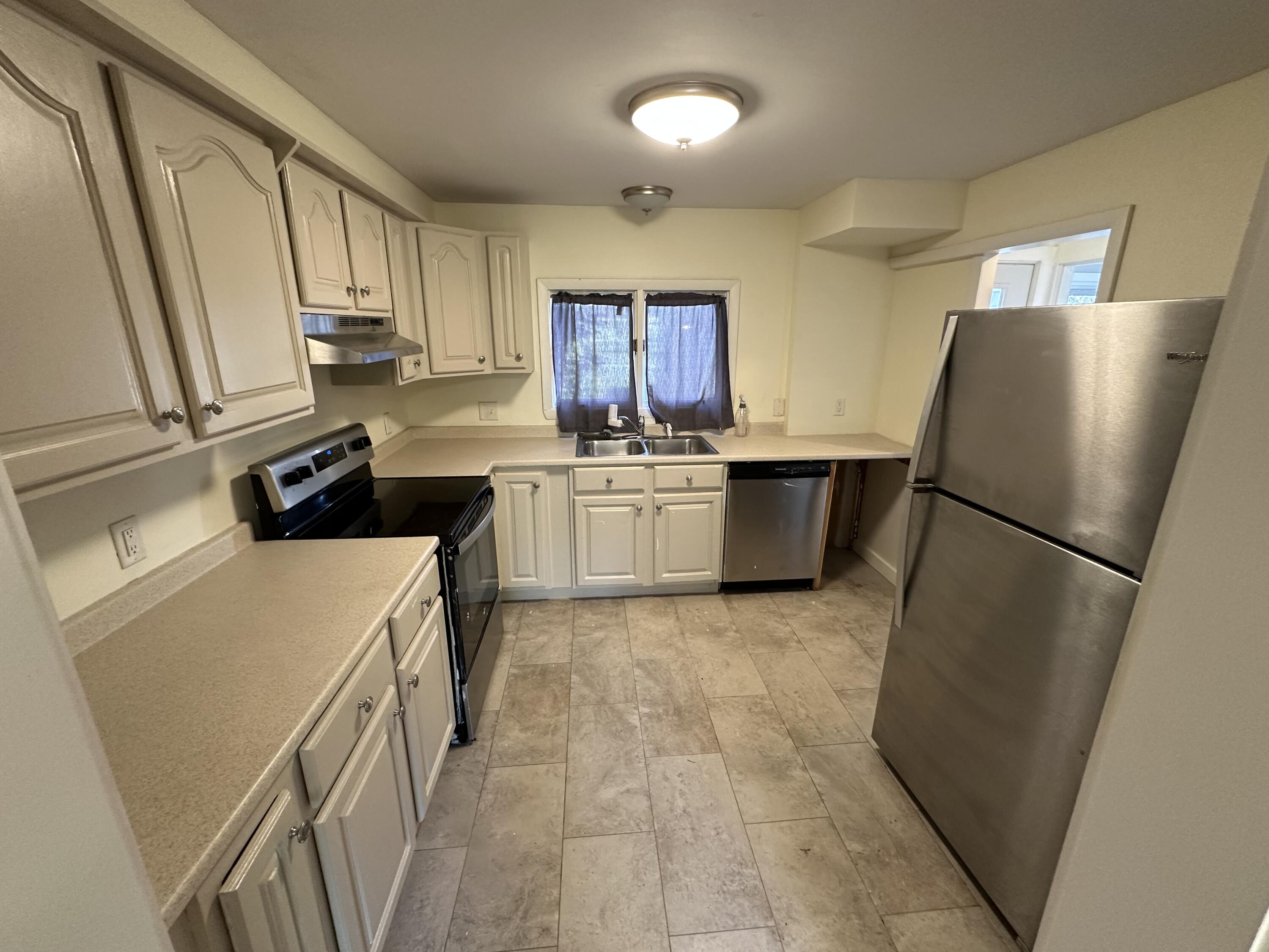69 Dirigo Drive Property Photo 3
