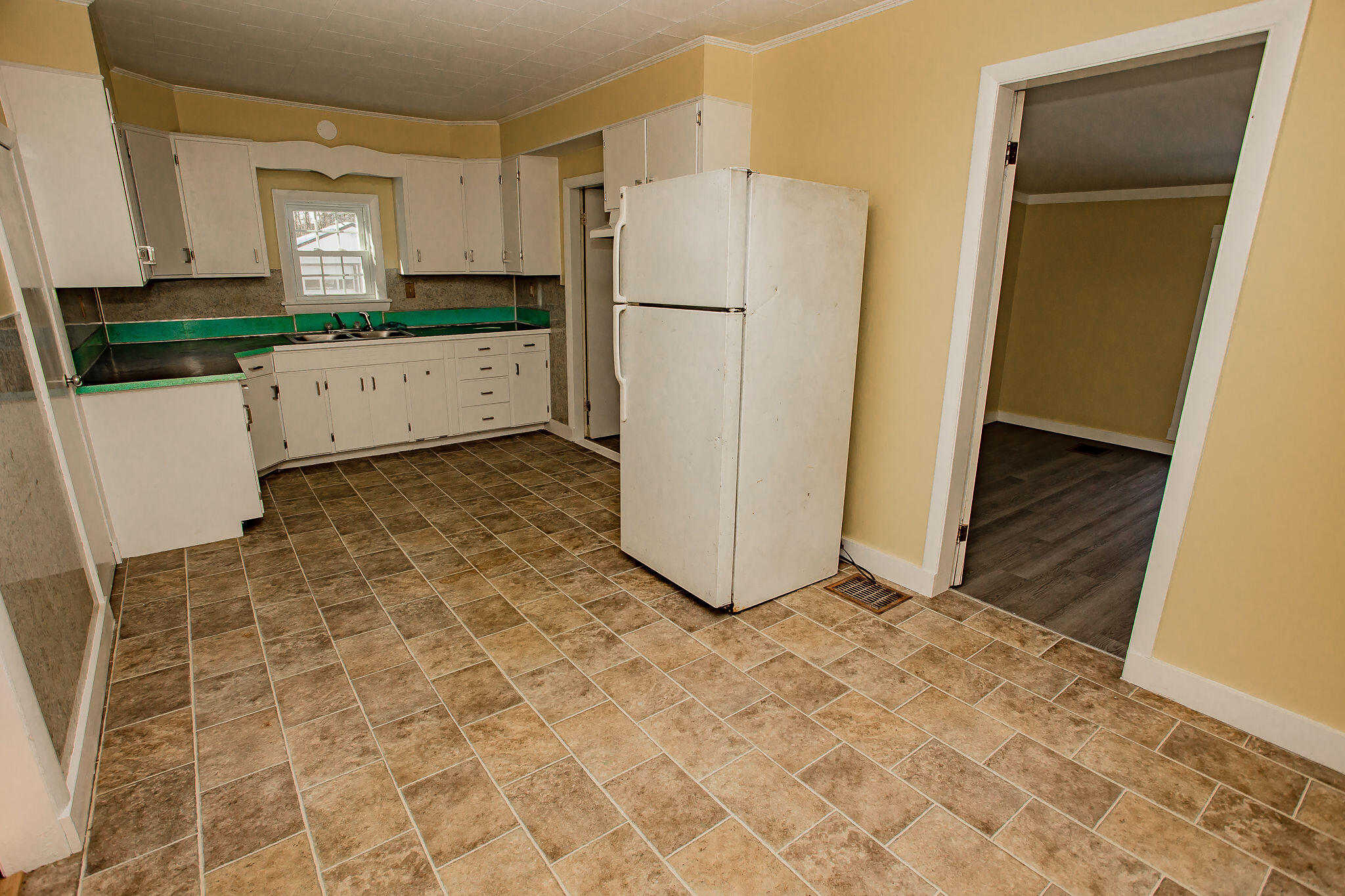 260 Weld Street Property Photo 11
