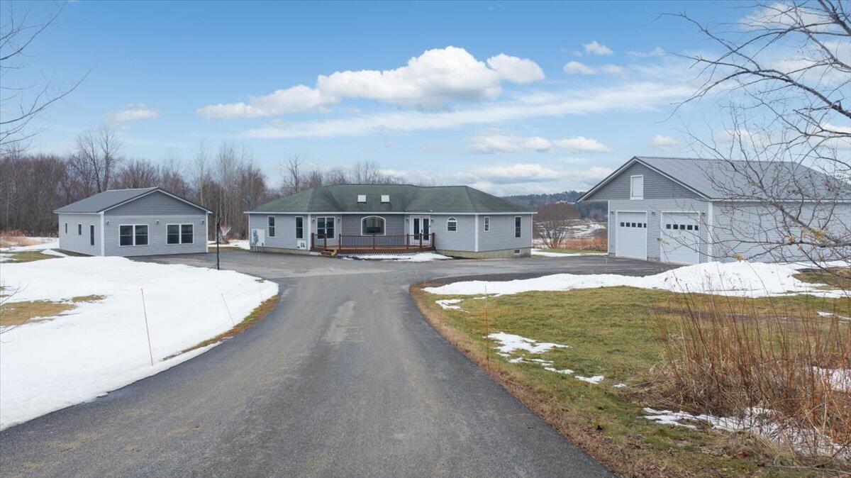 562 Lower Street Property Photo 2