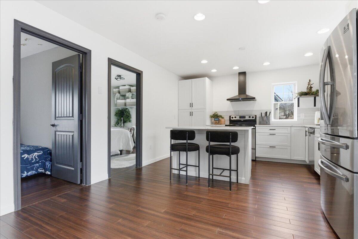 562 Lower Street Property Photo 18