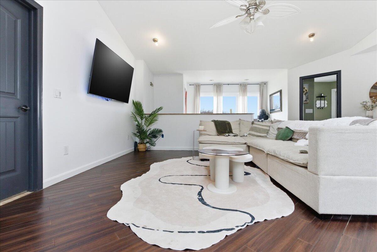 562 Lower Street Property Photo 25