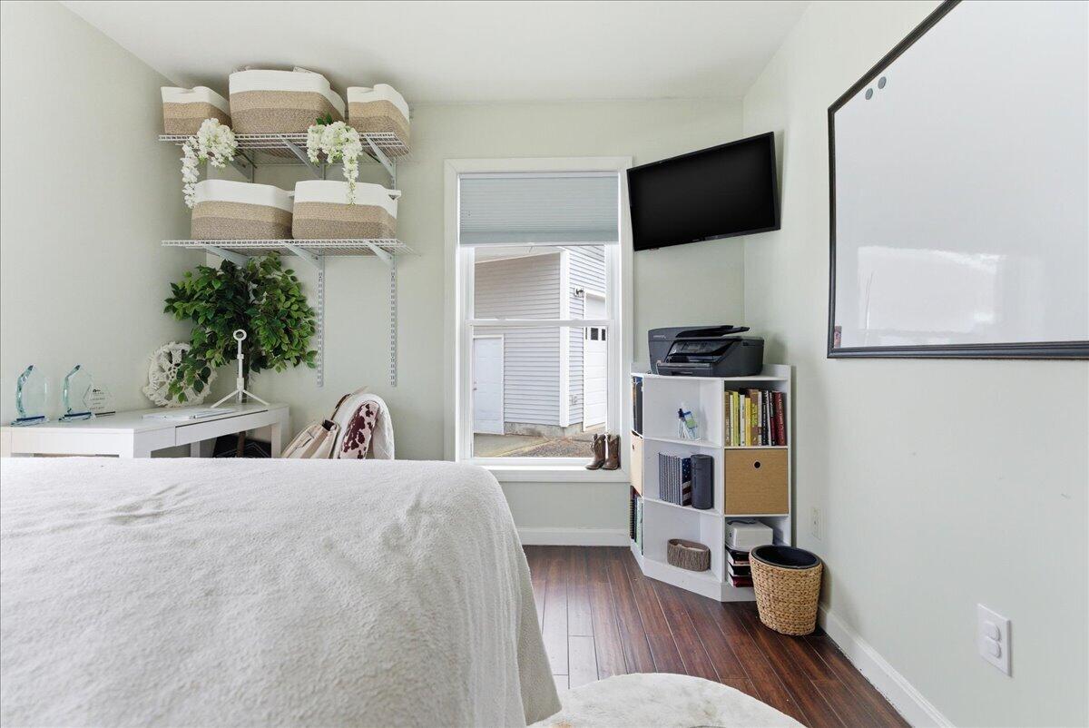 562 Lower Street Property Photo 28