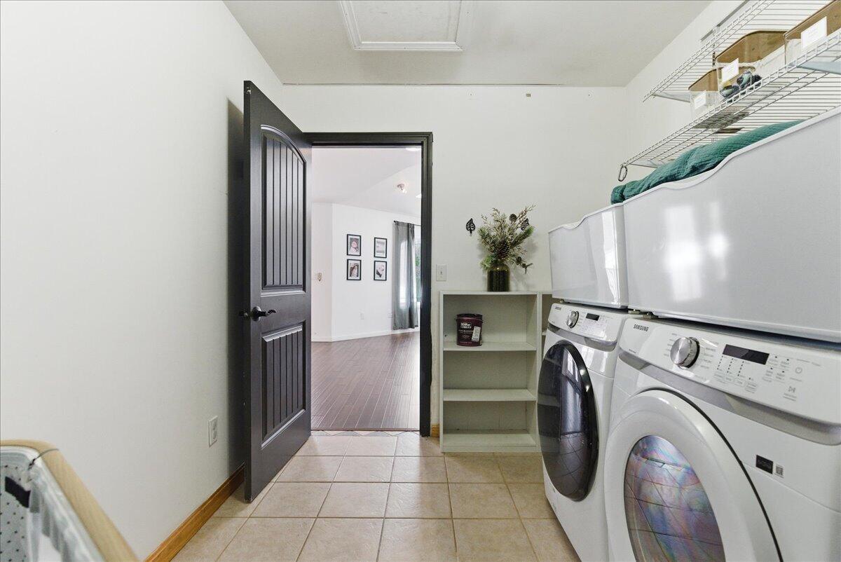 562 Lower Street Property Photo 37