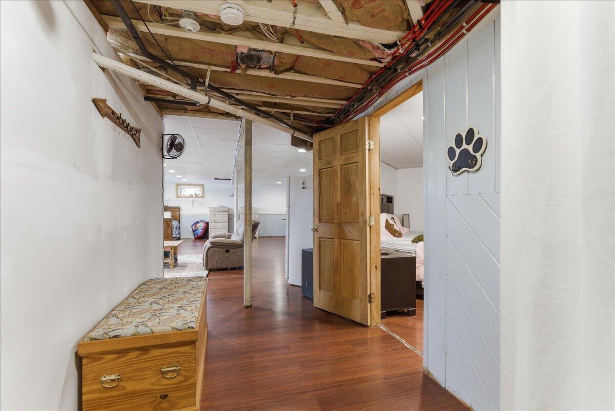 562 Lower Street Property Photo 42