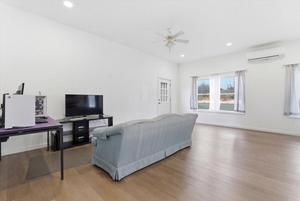 562 Lower Street Property Photo 59