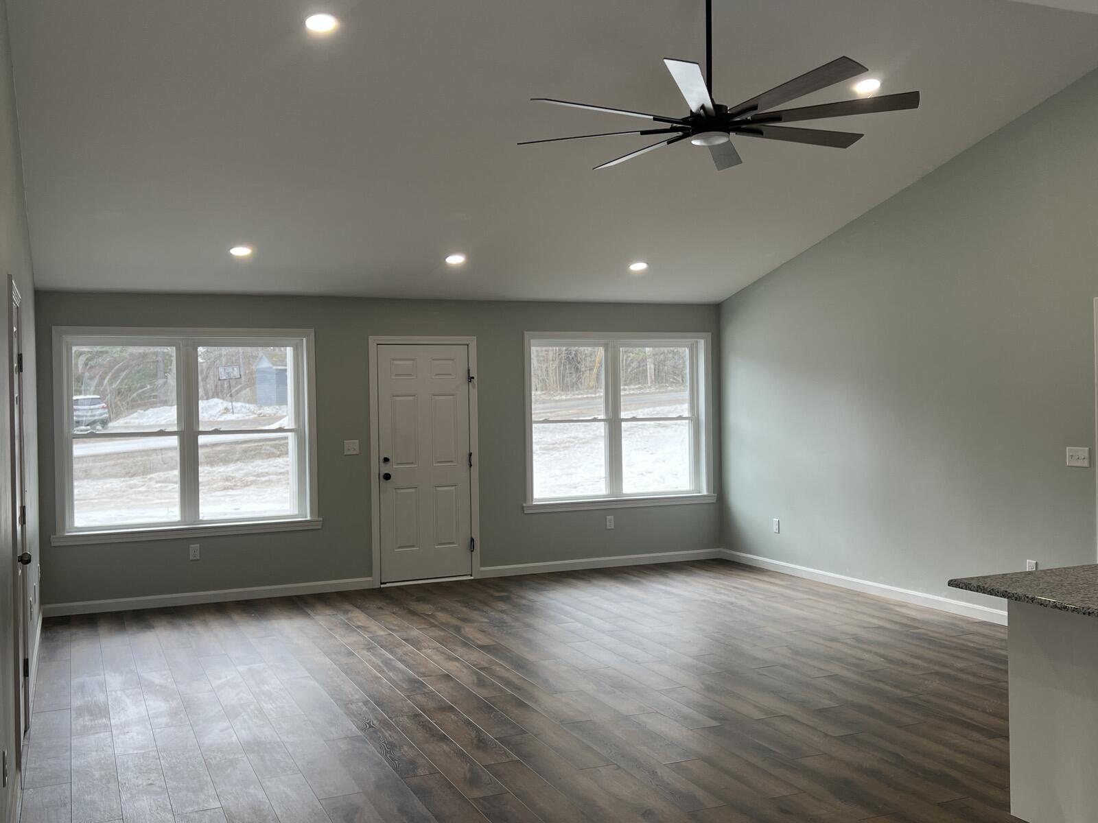 97 Cove Road Property Photo 4
