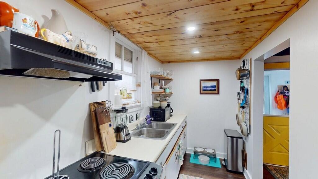 3 Steamboat Wharf Lane Property Photo 12