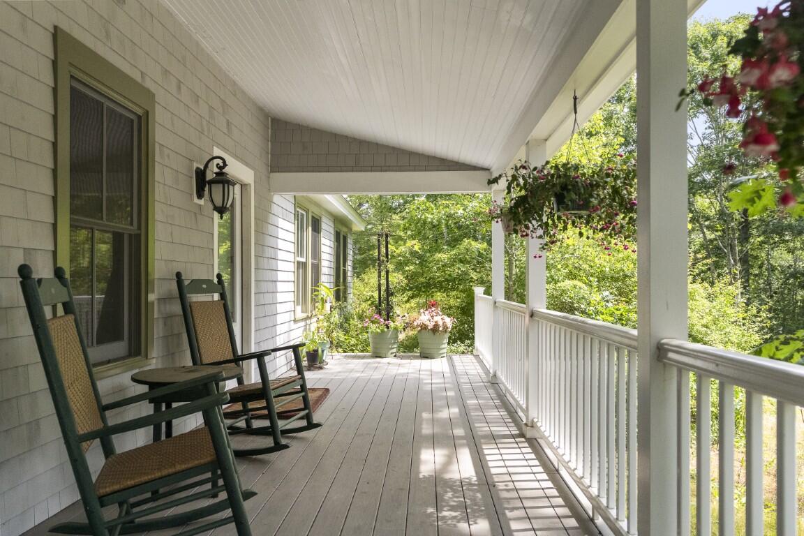 74 & 76 Bay Street Property Photo 9