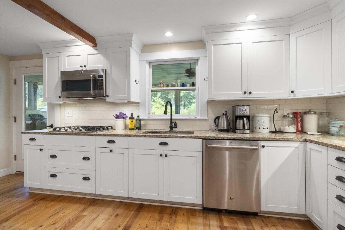 74 & 76 Bay Street Property Photo 19