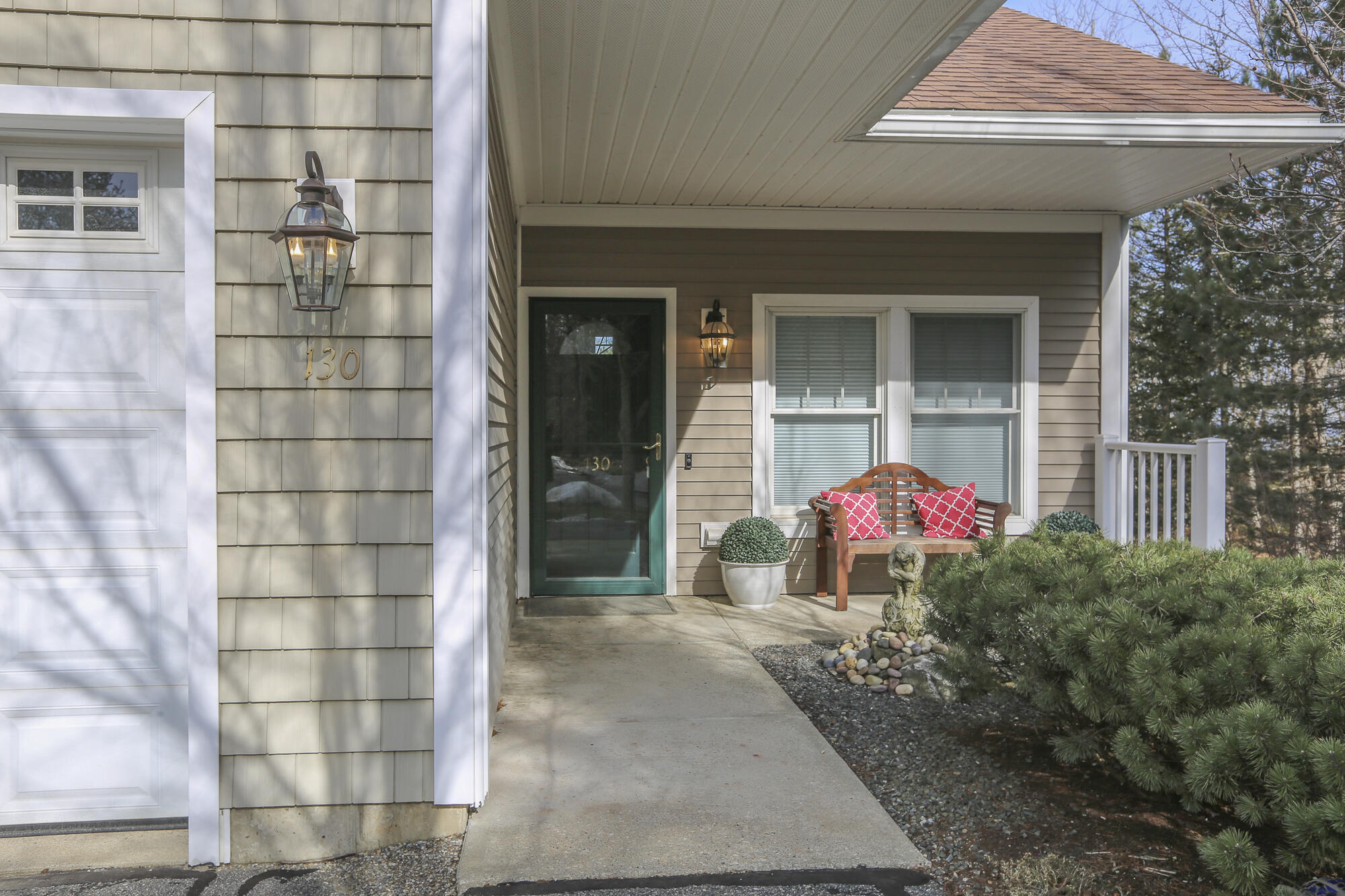 130 Bayside Drive 42 Property Photo 4
