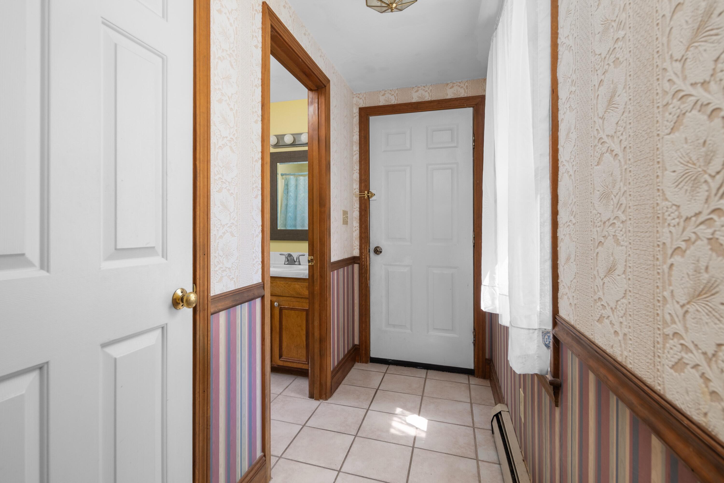 5 Heath Road Property Photo 14