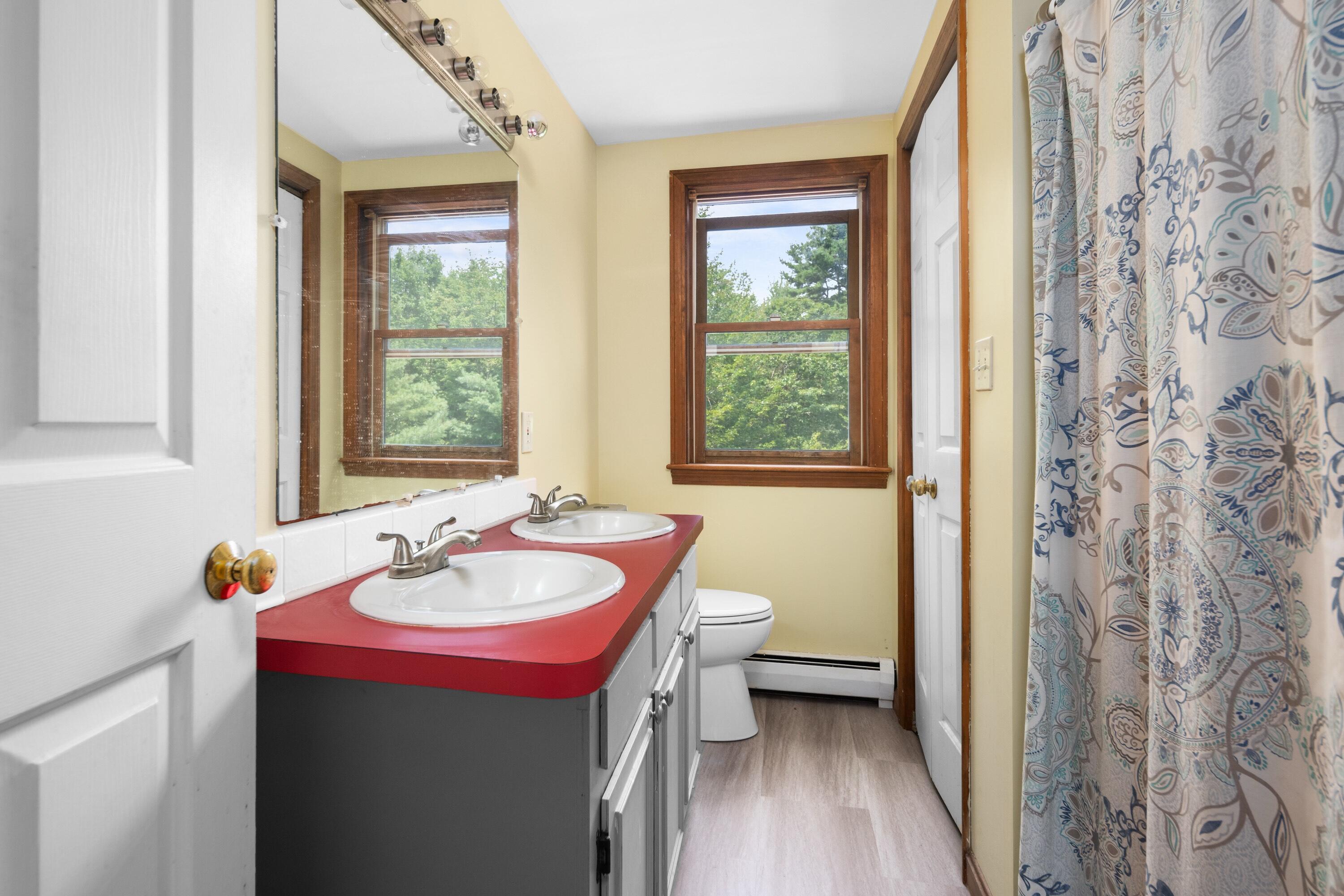 5 Heath Road Property Photo 17