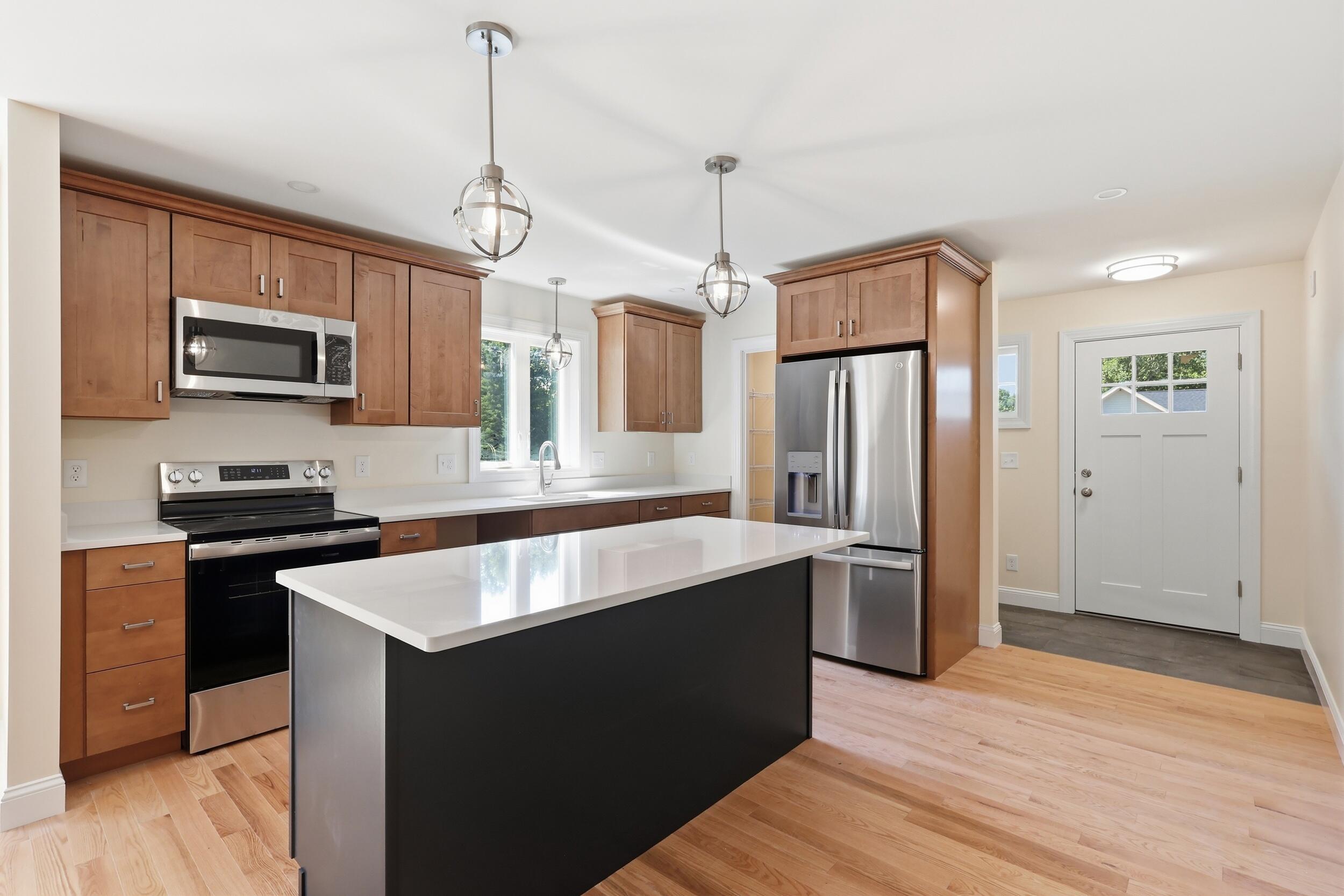 3 Hardwood Lane Property Photo 3