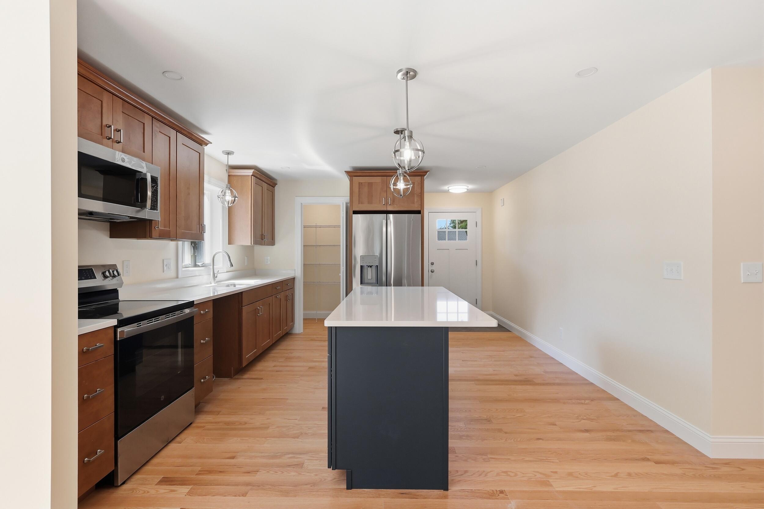 3 Hardwood Lane Property Photo 6