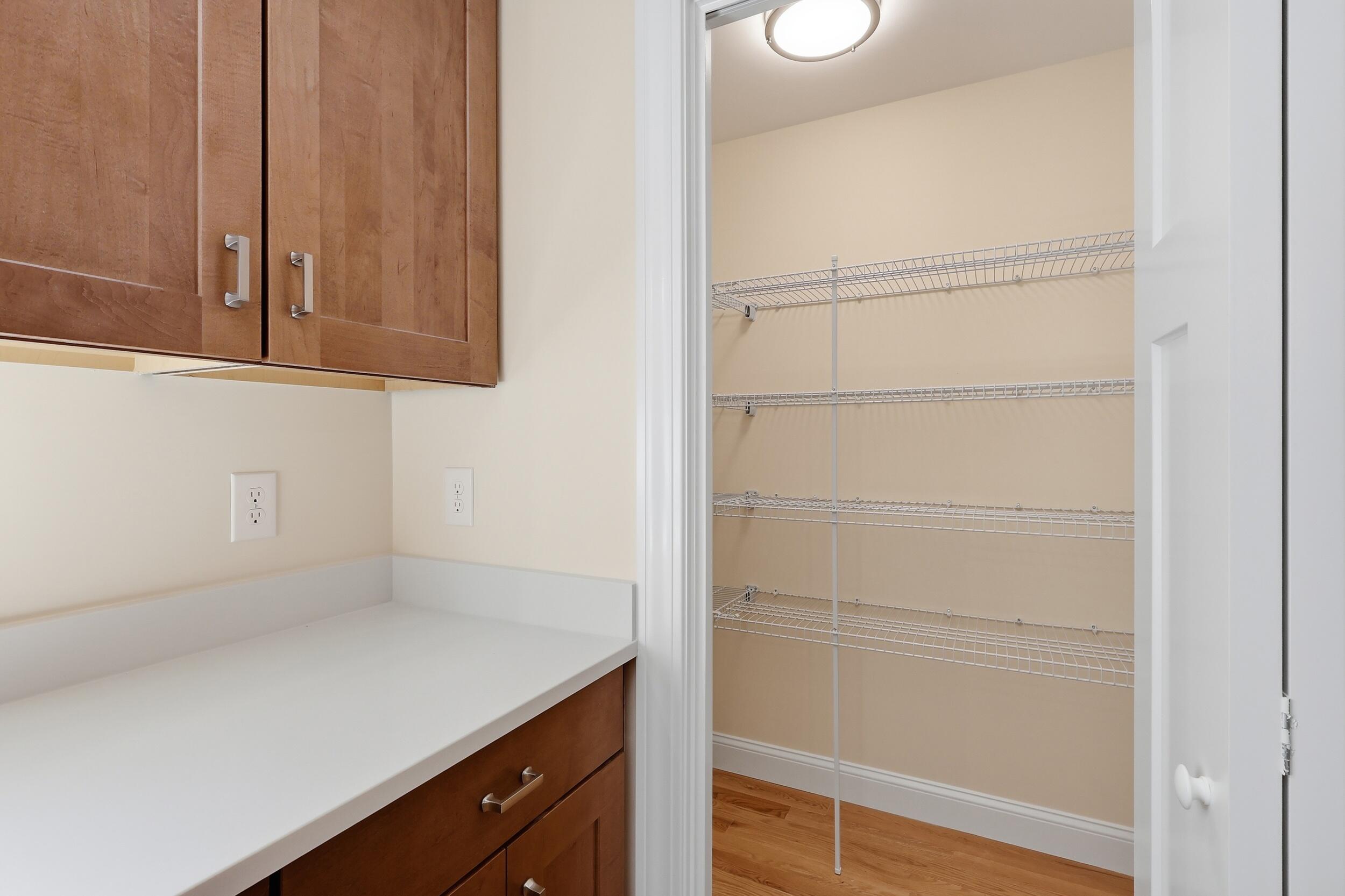 3 Hardwood Lane Property Photo 8